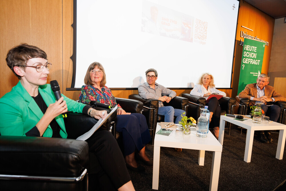 Sonntagsblatt/Gerd Neuhold V.l.n.r.: Doris Helmberger-Fleckl, Hemma Opis-Pieber, Andreas Jäger, Andrea Gössinger-Wieser, Gilbert Frizberg